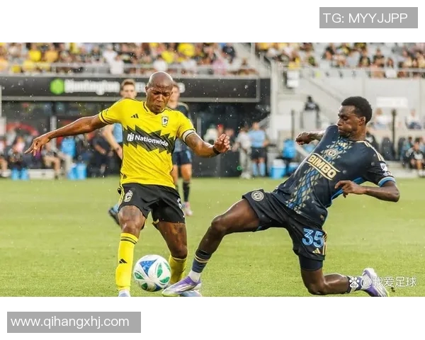 哥伦布机员与法兰克福的精彩对决揭示足球战术与团队合作的魅力