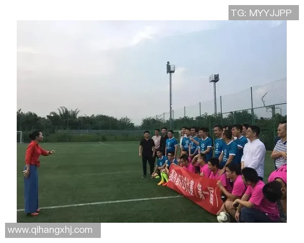 杭州世锦赛点评：足球队展现出强大实力与团队协作精神