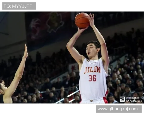 刘丽专访：从青涩球员到篮球女神的成长之路回顾